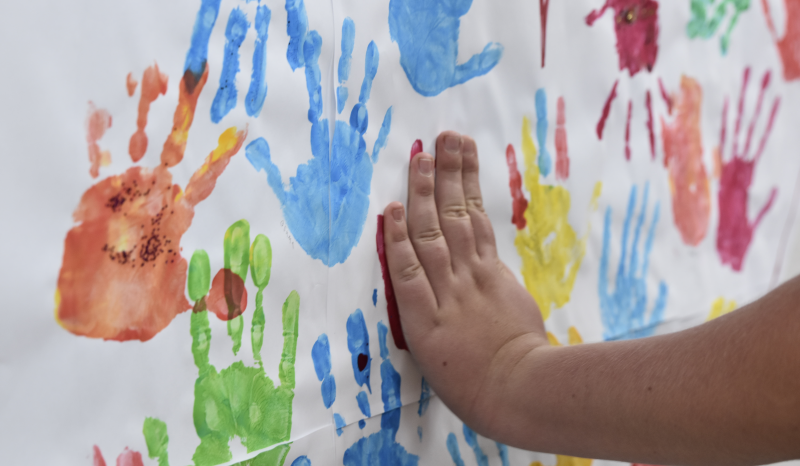 Det var stor variation bland elevernas konstverk på temat Alla är olika och olika är bra.