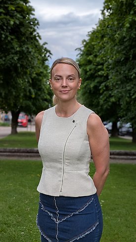 porträttbild på Alma Maslan, socialchef.