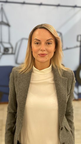 Alma Maslan, socialchef