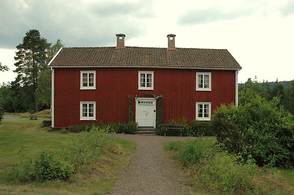 Norra Hestra gamla skola, byggnadsminne.