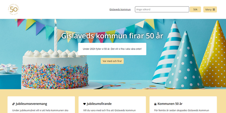 Bild på en webbplats där bakgrundsbilden består av en tårta, vimplar och partyhattar.