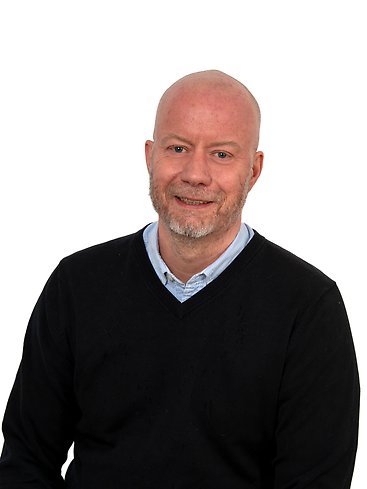 Anders Olsson, ekonomichef